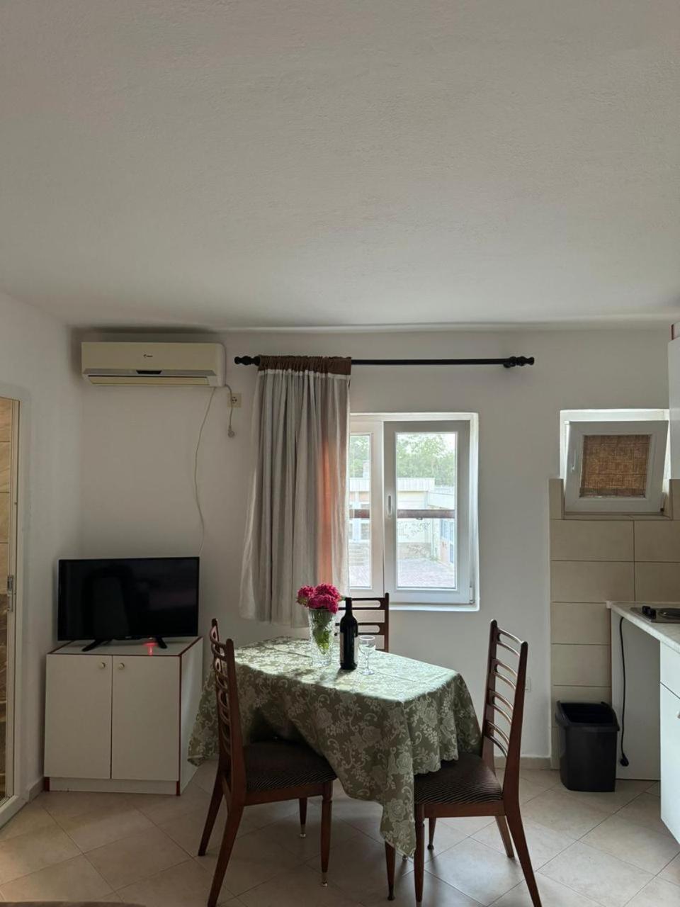 Apartmani Dada Kotor Exterior foto